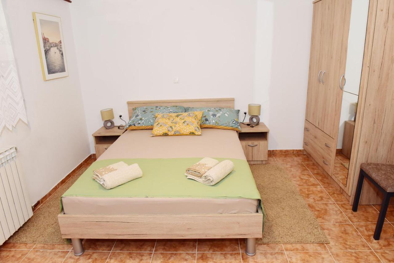 Bingo Apartment